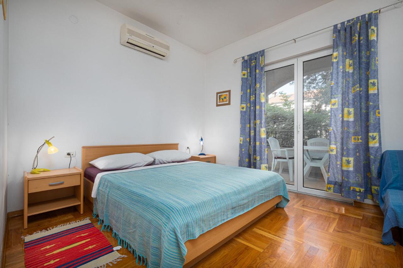 House Laura 200M From The Beach And The Center Apartment Пореч Екстериор снимка